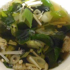 ニラともやしワカメの和風スープ レシピ 作り方 By ねあっっ 楽天レシピ ニラともやしワカメの和風スープ レシピ 作り方 By ねあっっ 楽天レシピ